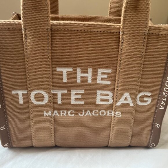MARC JACOBS The Jacquard Small Tote Bag – Camel - Authentic - New Without Tags - Picture 9 of 9